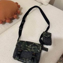 Coach men/women side Bag