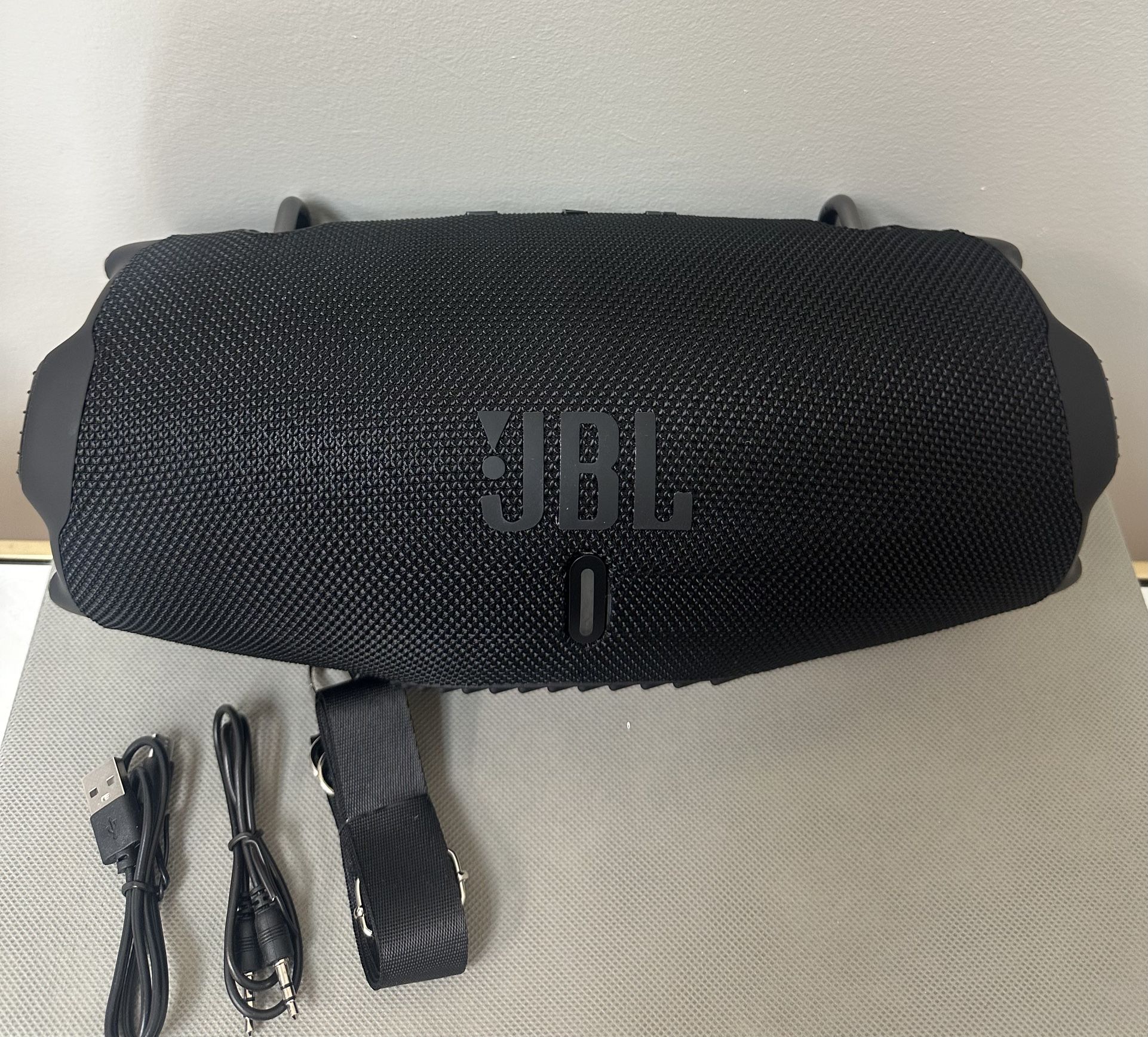 Wireless Bluetooth Speaker, Speaker Only, No Packaging Box, New