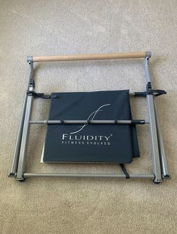 Fluidity Fitness Evolved Workout Streching Barre Bar for Sale in Clinton,  CT - OfferUp