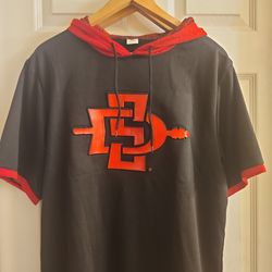 SDSU AZTECS HOODIE, XL fits like a men's large, heavy shirt material not sweatshirt, New ,  it was a  giveaway