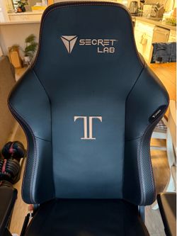 Secret Lab Titan Evo Chair- Excellent Condition
