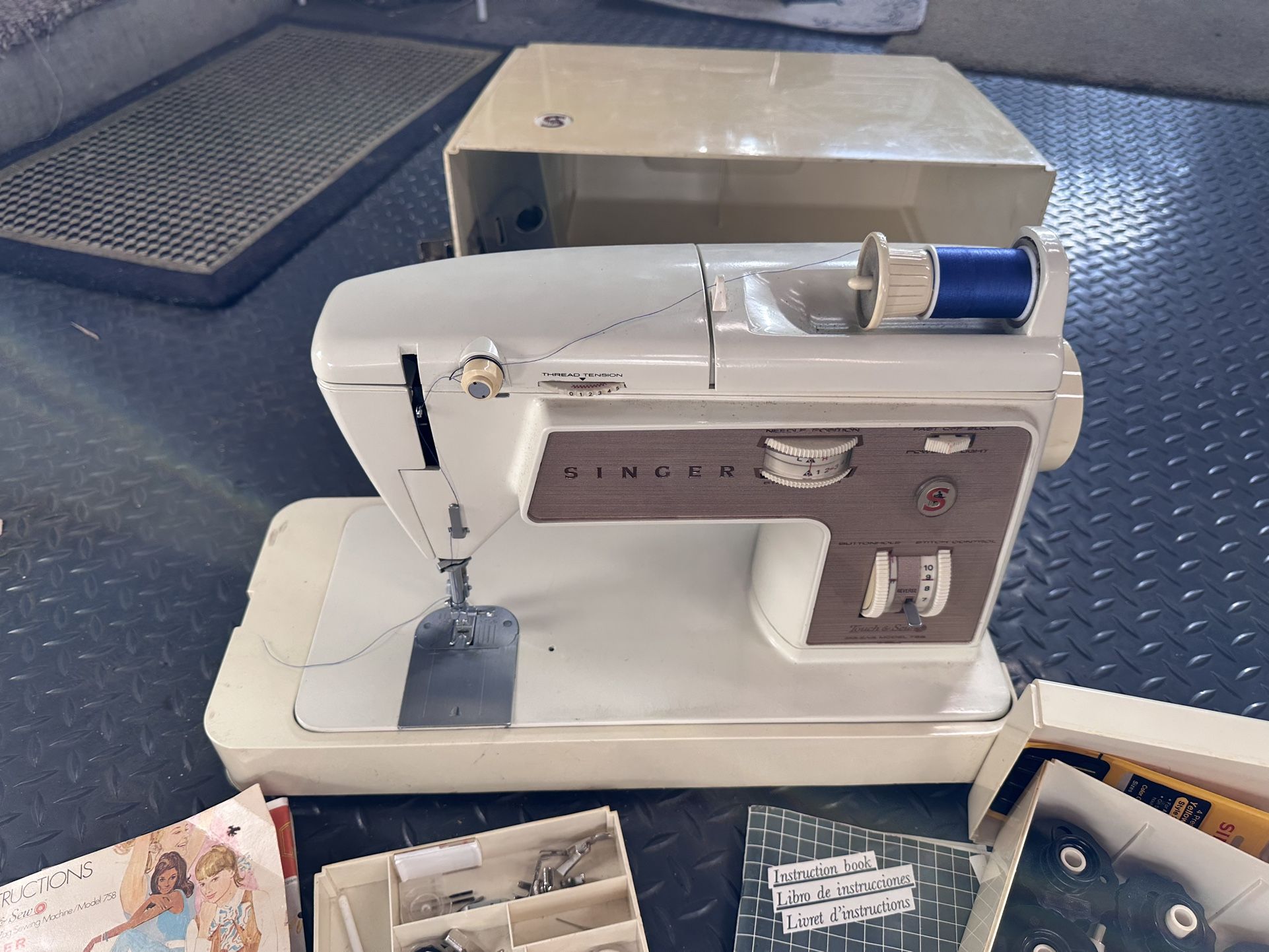 Singer Touch and Sew