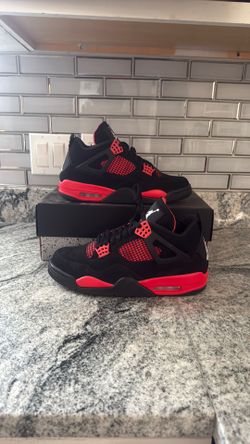 Jordan 4 Red Thunder