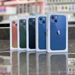 iPhone 13 (Take It Home In Payments/ llévalo a casa en pagos