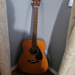 Yamaha Guitar