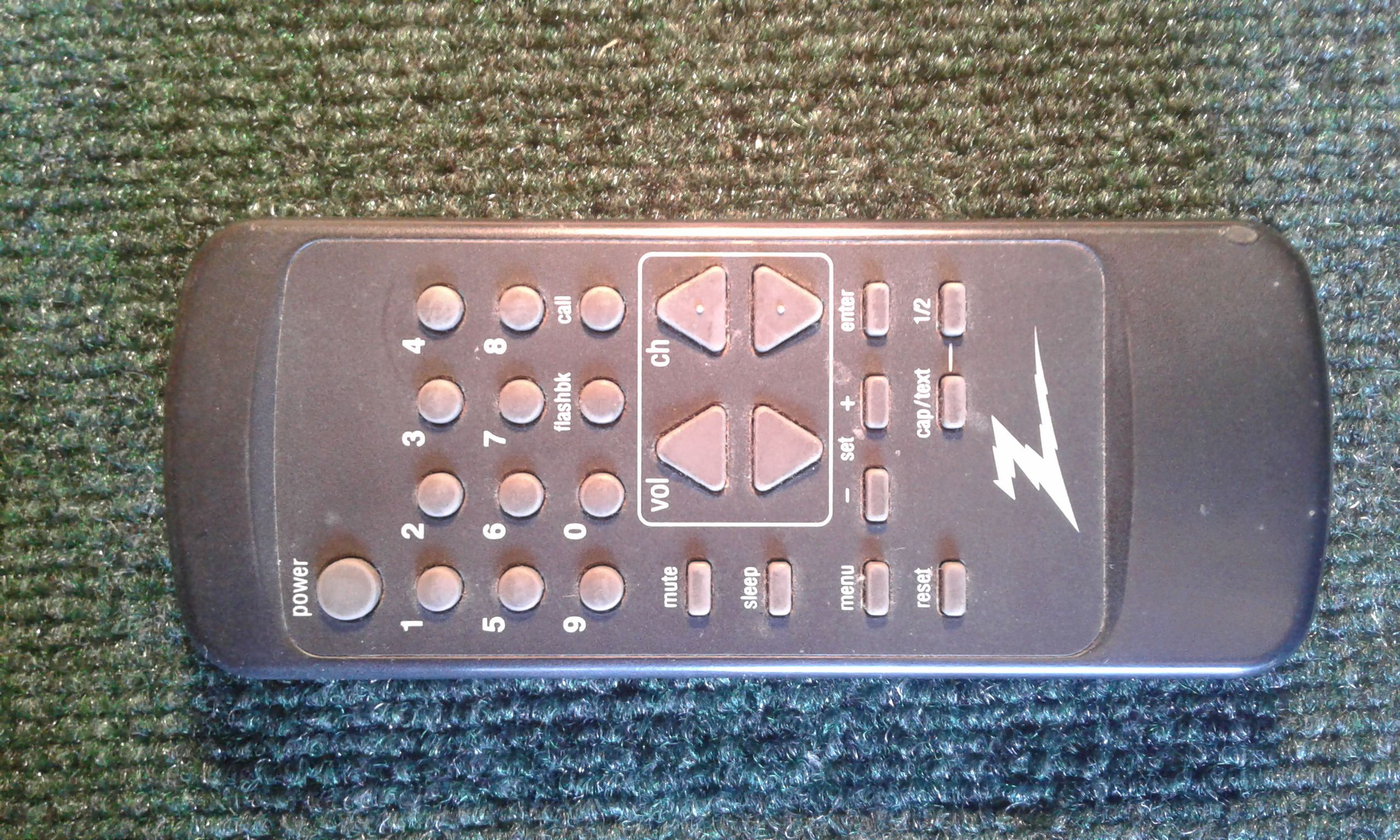 80's VINTAGE ZENITH SYSTEM 3 SPACE COMMAND COLOR TV with