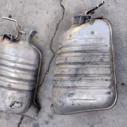 Mercedes muffler $100