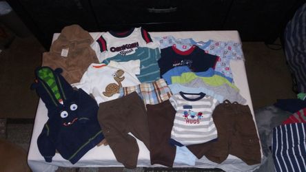 Gently used infant clothes-0-3 mos