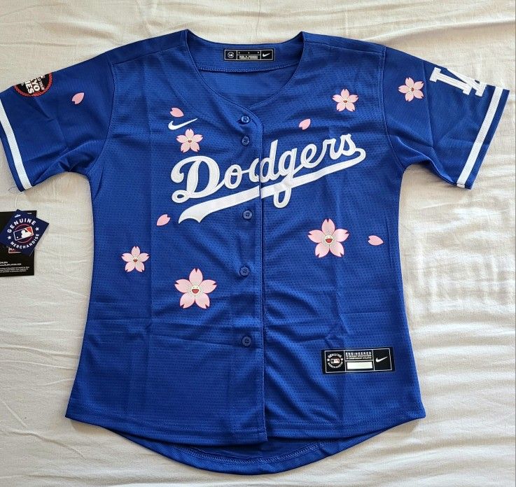 Woman's Los Angeles Dodgers Royal Tokyo Series Limited Jersey Stitched 