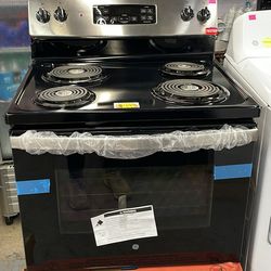 GE Electric stove 4 coils in stainless steel