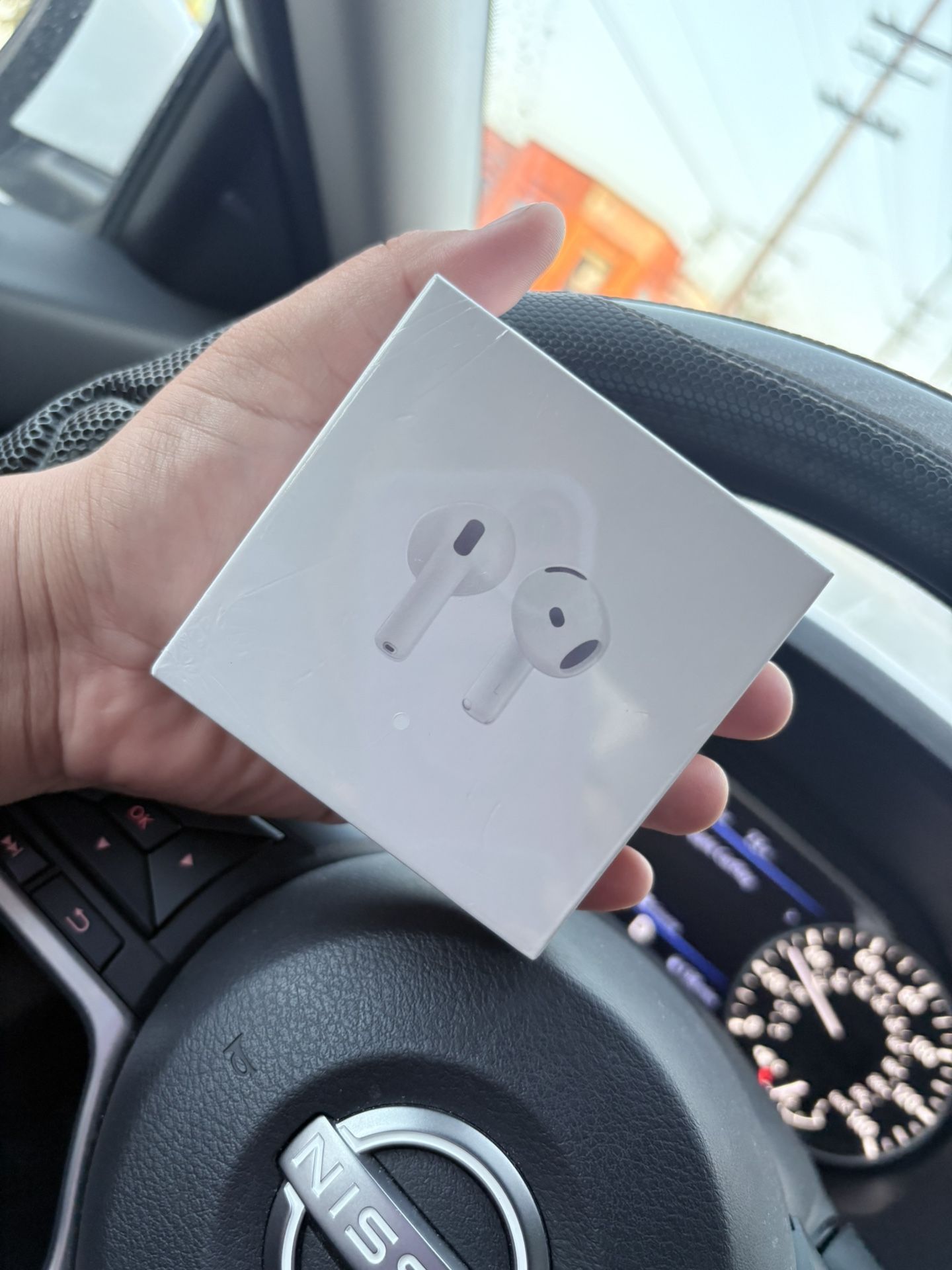 AirPods