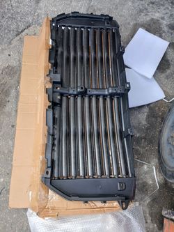 15-17 Ford F150 Air Radiator Shutter