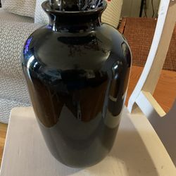 LARGE 15”    BLACK VASE