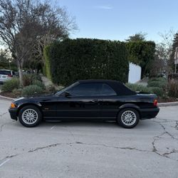 1999 BMW 323i