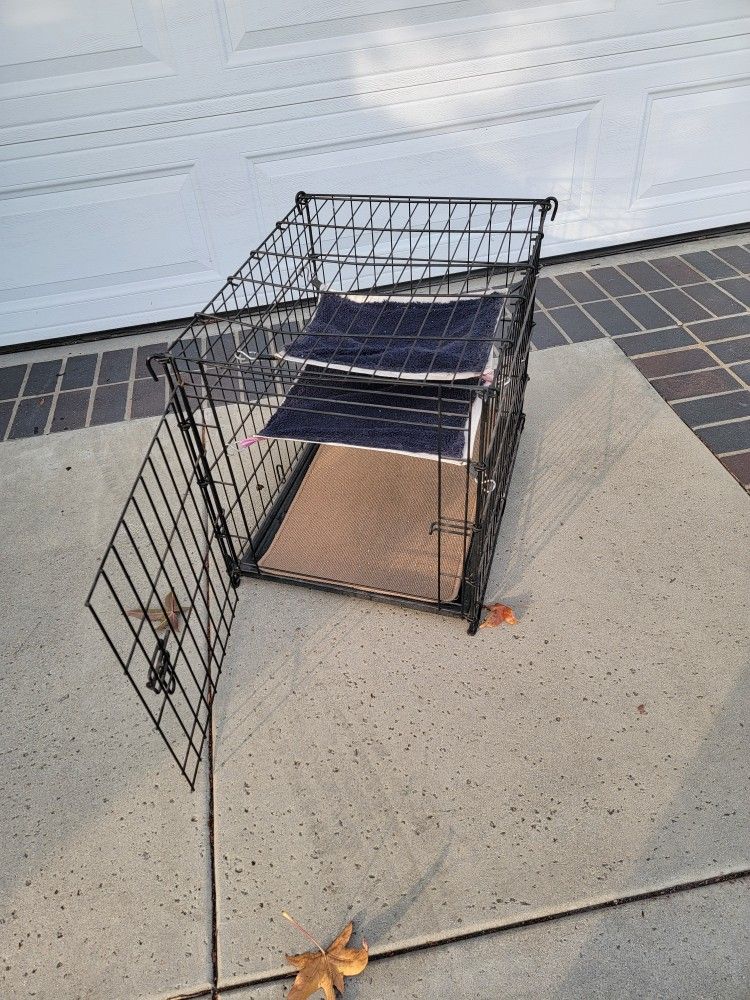 Medium Size Dog / Cat /pet CLEAN Crate