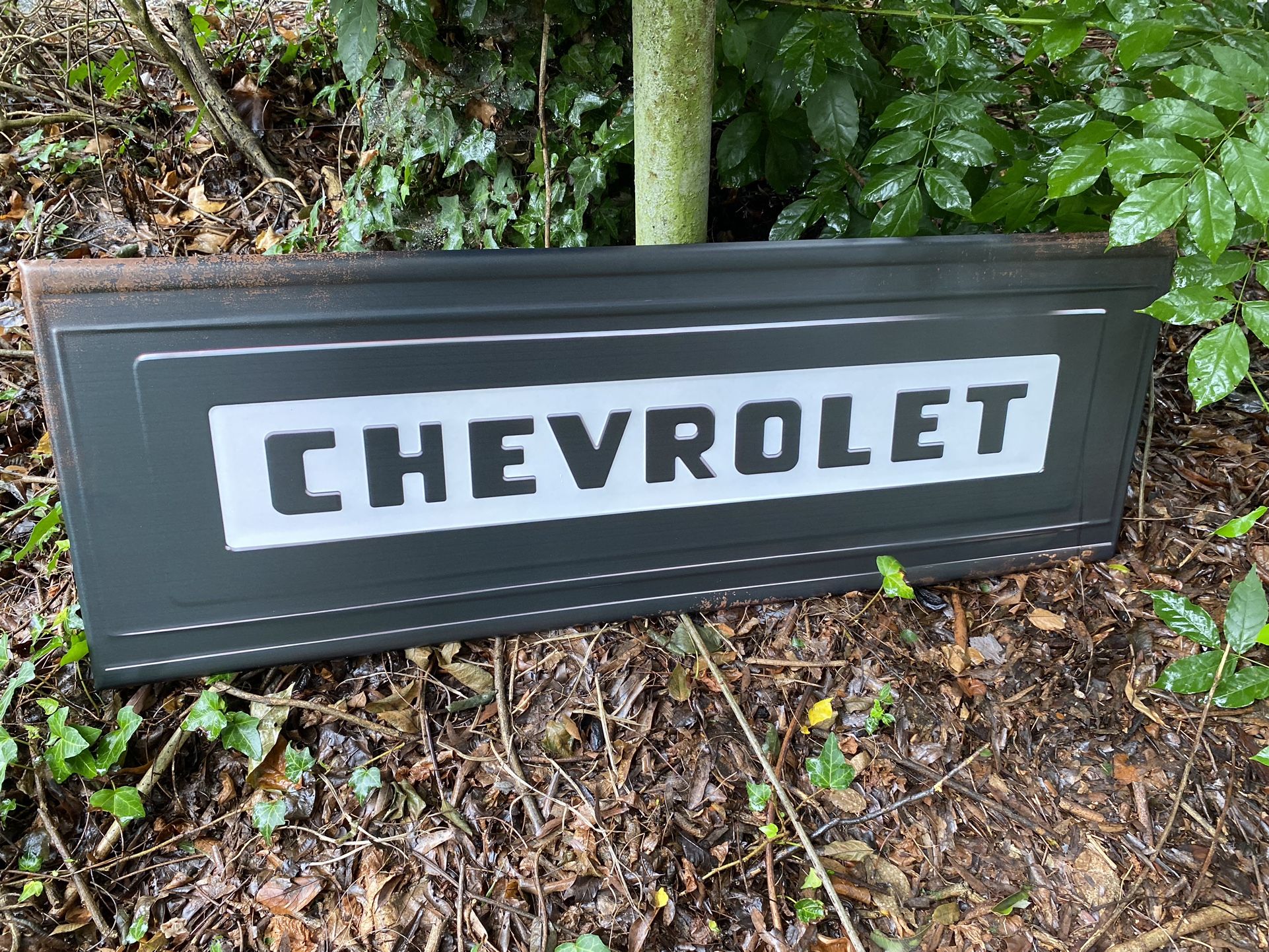 New black tailgait Sign