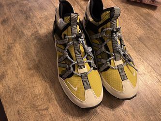 Nike Size 10