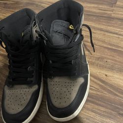 Nike Jordan 1 Green And Black Size 9.5