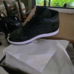 Tenis