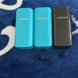 3pack Samsung Portable Charger’s 