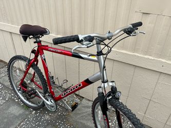 aluminium bike bid tries size 26 fast bike 21 greats everything good condition