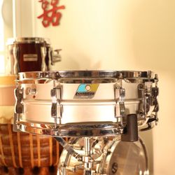 Ludwig 5”x14” B/O Badge Acrolite - Great Condition