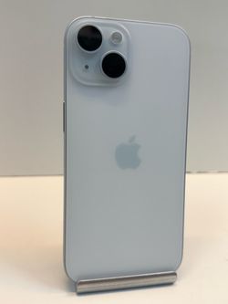 Apple iPhone 15 128gb. ( Fully Unlocked Phone )