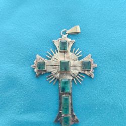 Gold Pendant 18k With Emeralds