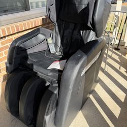 Free-Black Massage Chair With Working Remote