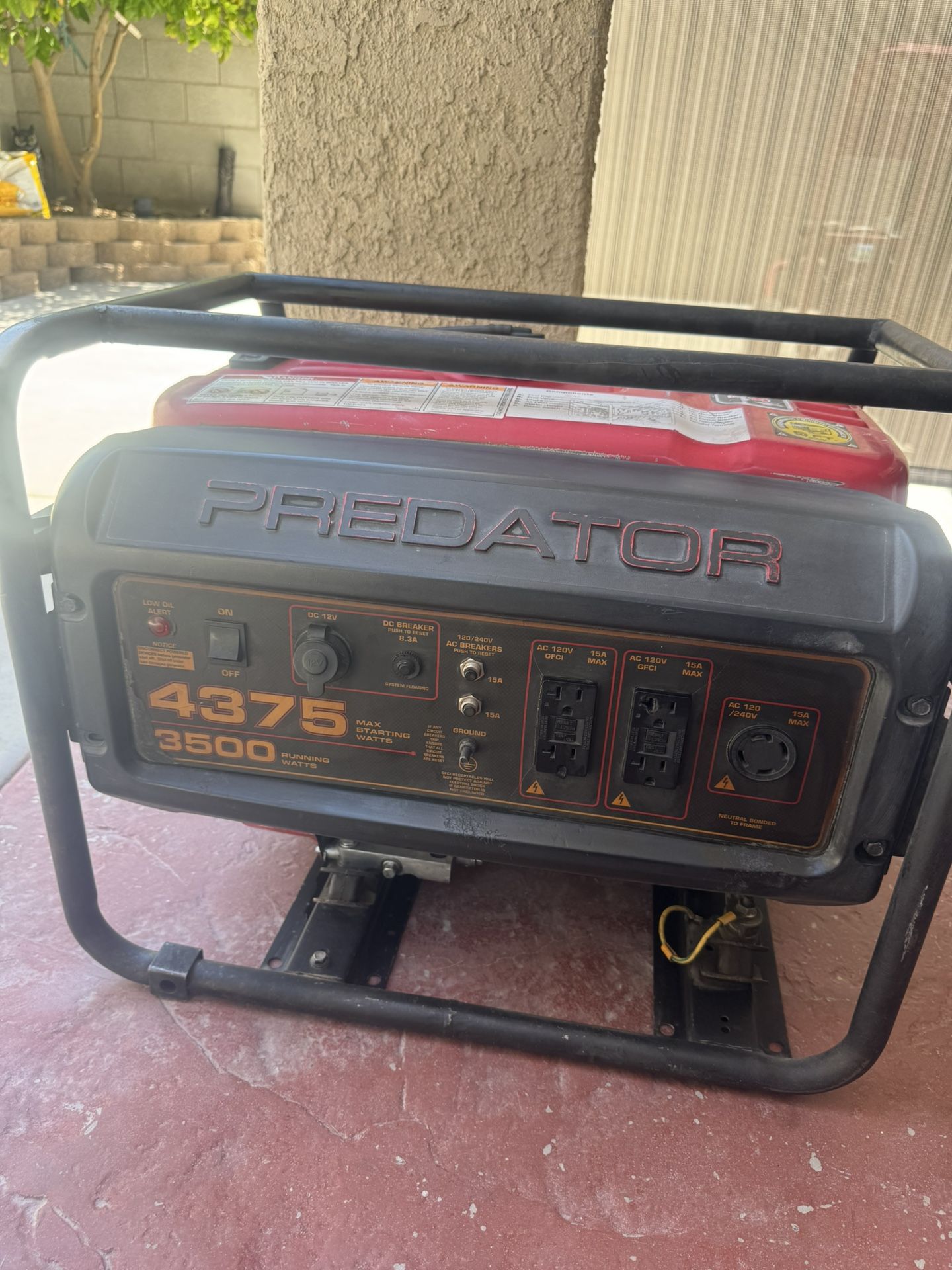 PREDATOR 4375 Watt Gas-Powered Portable Generator