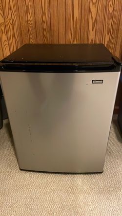 Mini refrigerator Kenmore