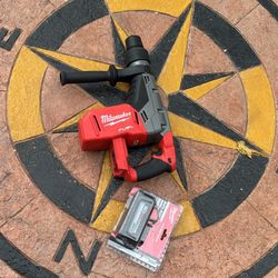 Milwaukee M18 FUEL 18V Lithium-Ion Brushless Cordless 1-9/16 in. SDS-Max Rotary Hammer (1)6.0 Battery 