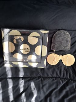 Minnie Mouse Inspired Eyeshadow Palette