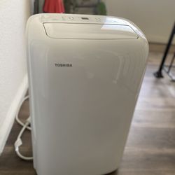 Air Conditioner - Toshiba 8000 BTU