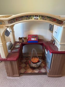 Little Tikes Step 2 play kitchen