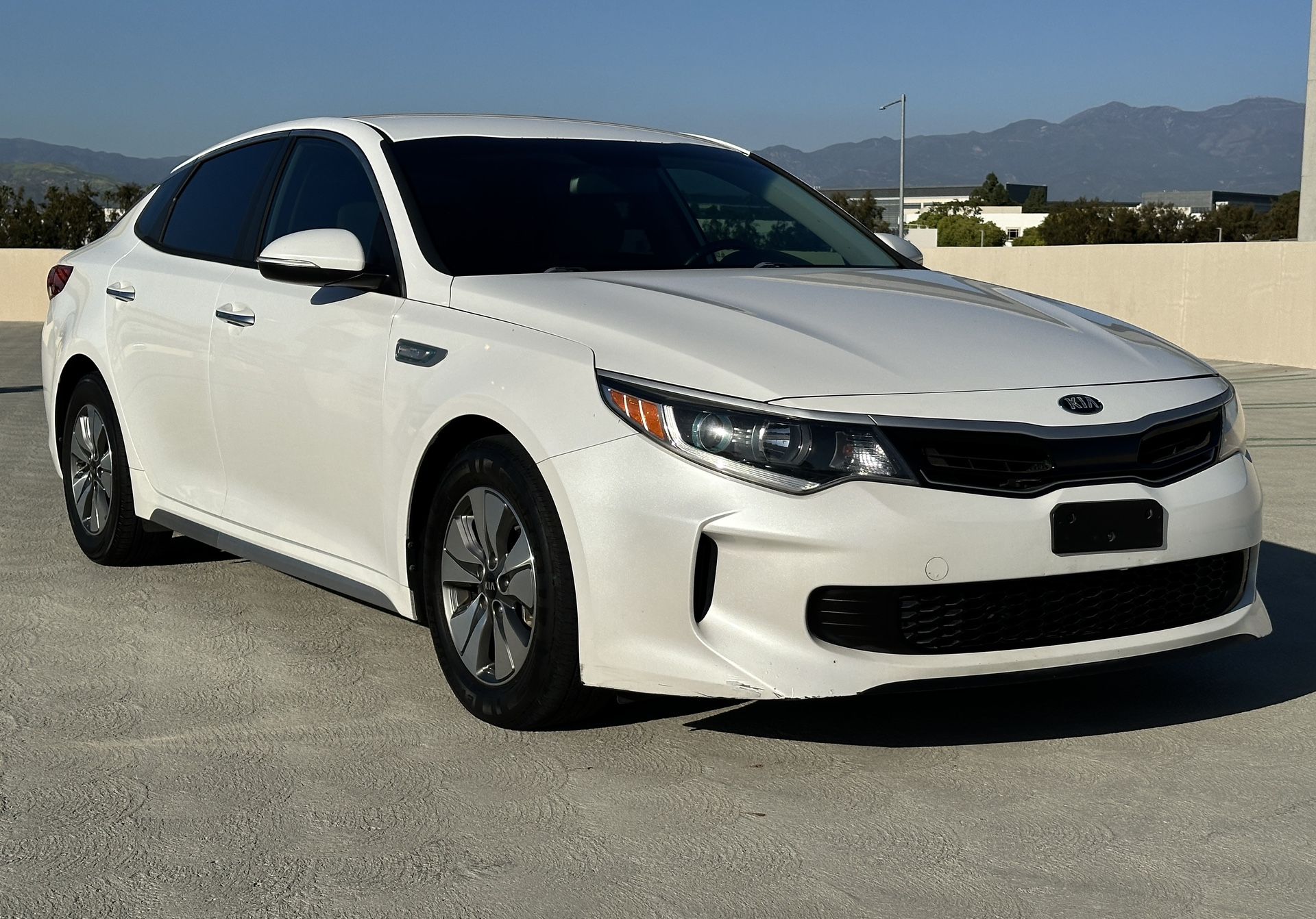 2017 KIA Optima Hybrid