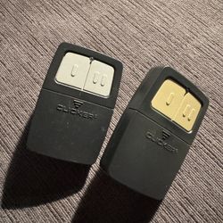 Clicker Universal Garage Door Opener Remotes USED
