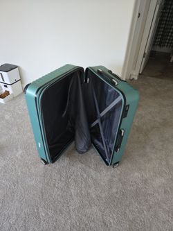 Large Teal Hard Shell Spinner Luggage