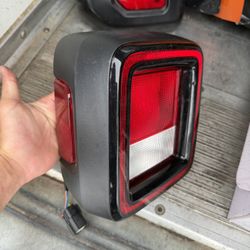 Jeep wrangler tail light