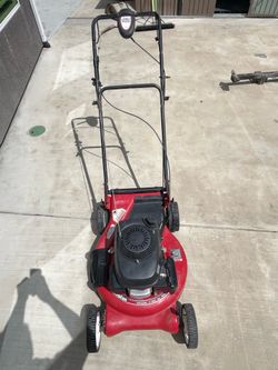 Honda powered lawnmower