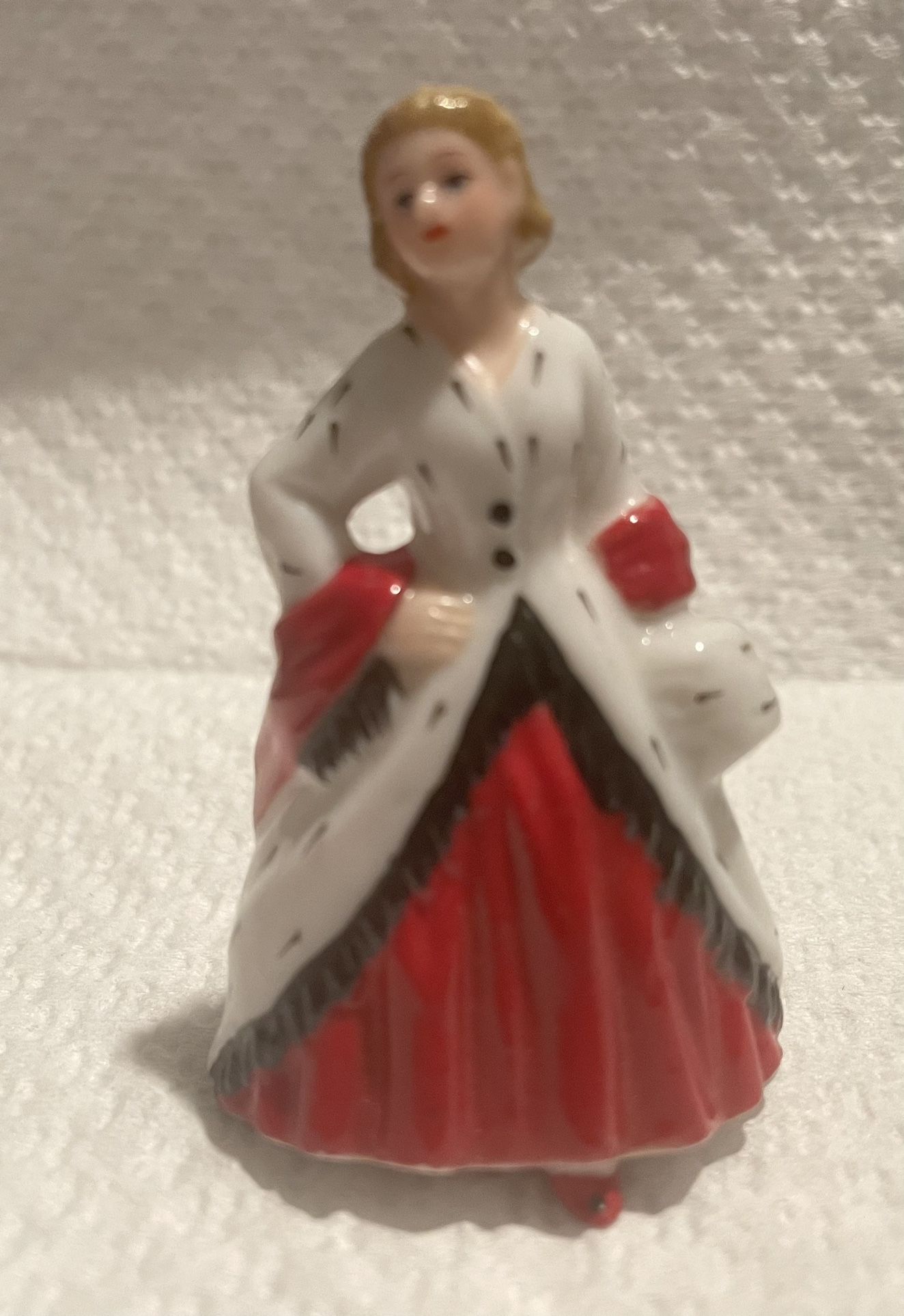 Ermine Coat M221 – Royal Doulton Figurine-Fine China-2005-2.25”-Christmas Miniature