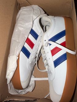 Boy shoes