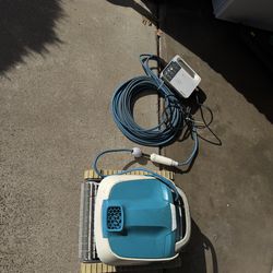 Dolphin Proteus DX5i Pool Cleaner WiFi – Works Perfect