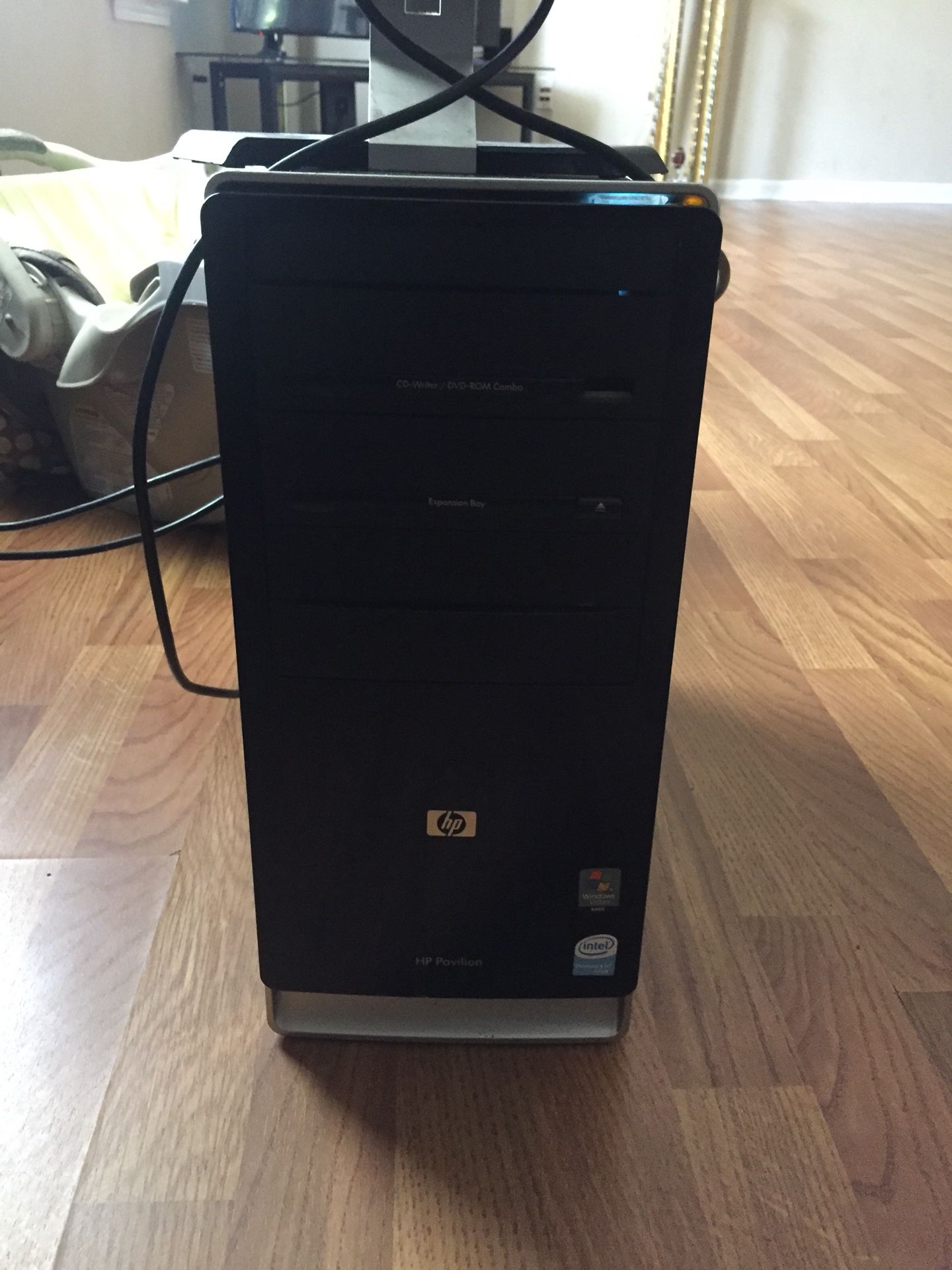Computer, 14” Monitor,and printer for sale needs key board