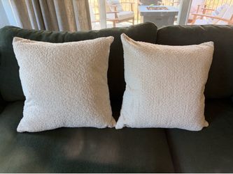 Decorative pillows