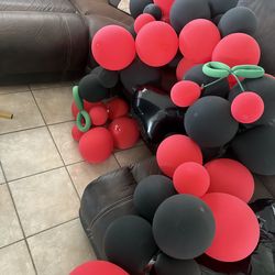 Free cherry theme ballon garland