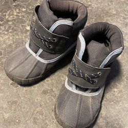 Toddler Snow Boots Size 9