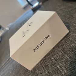 AirPods Pro 3 (AUTHENTIC WITH RECEIPT!)