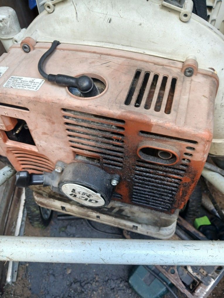 Still Leaf Blower