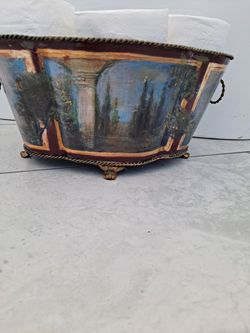 Laminated Decorations Container 